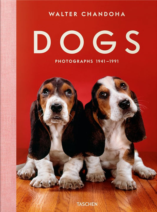 Walter Chandoha. Dogs. Photographs 1941-1991