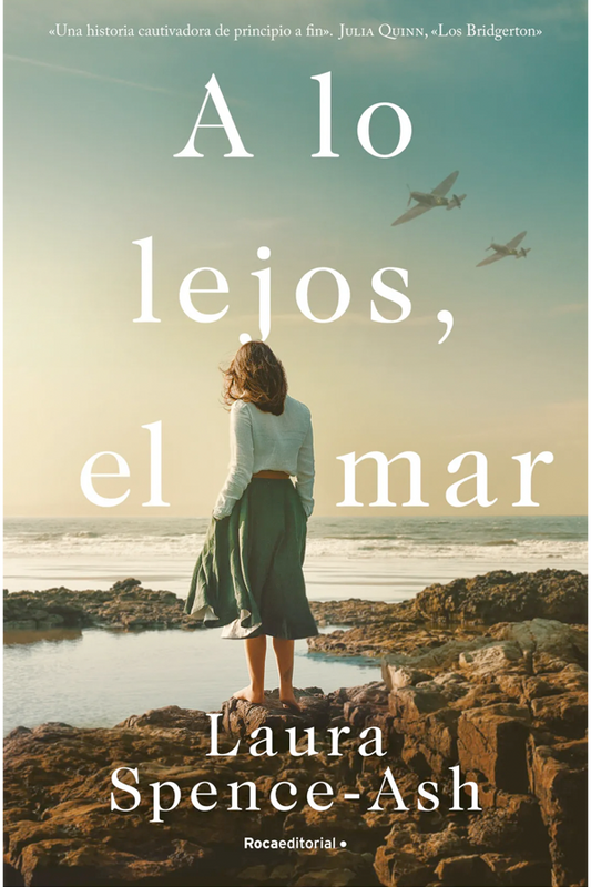 A lo lejos, el mar